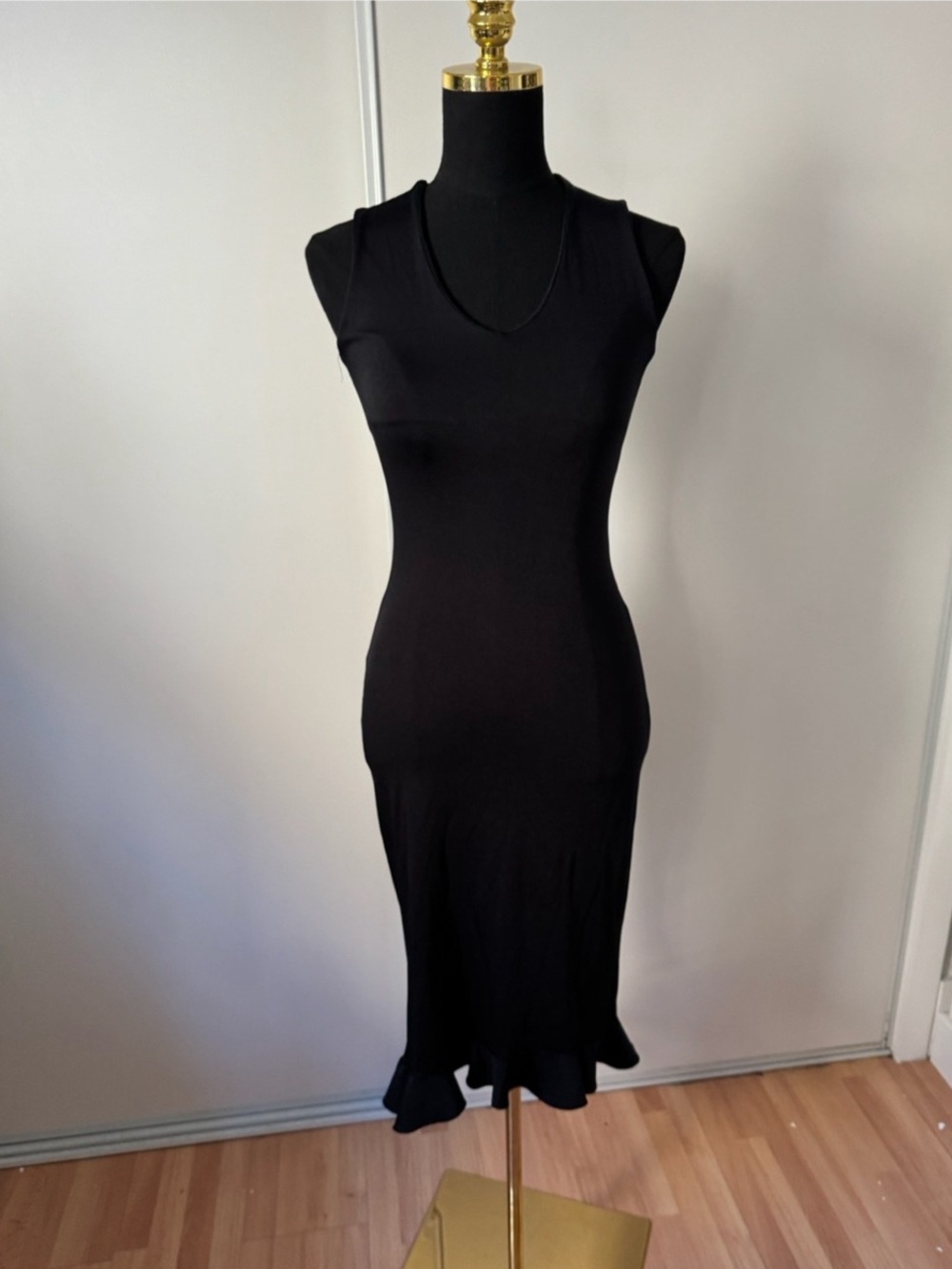 Sketch Black Midi Dress Like New